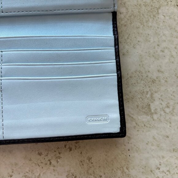 Vintage Coach White & Black Leather Wallet With Zip Compartment - Picture 7 of 10